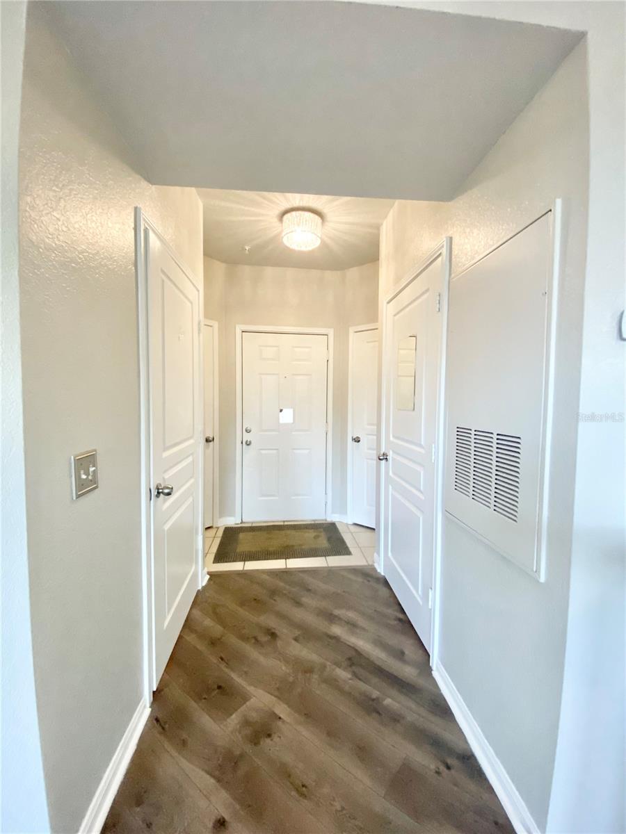 OXFORD PLACE AT TAMPA PALMS A - Residential