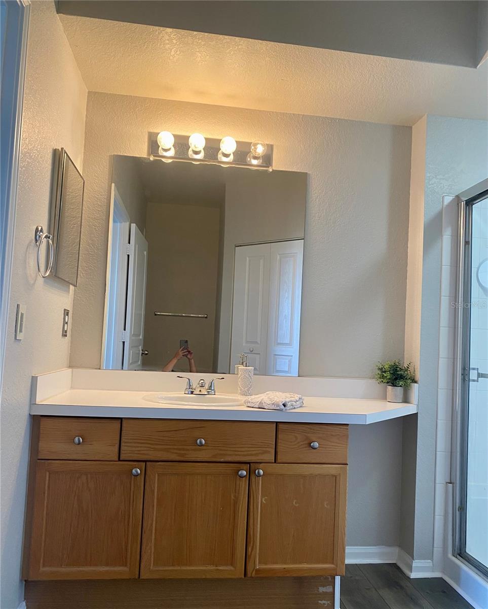 OXFORD PLACE AT TAMPA PALMS A - Residential