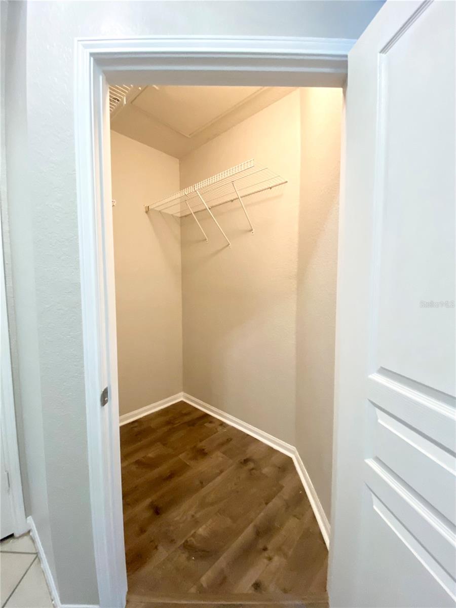 OXFORD PLACE AT TAMPA PALMS A - Residential