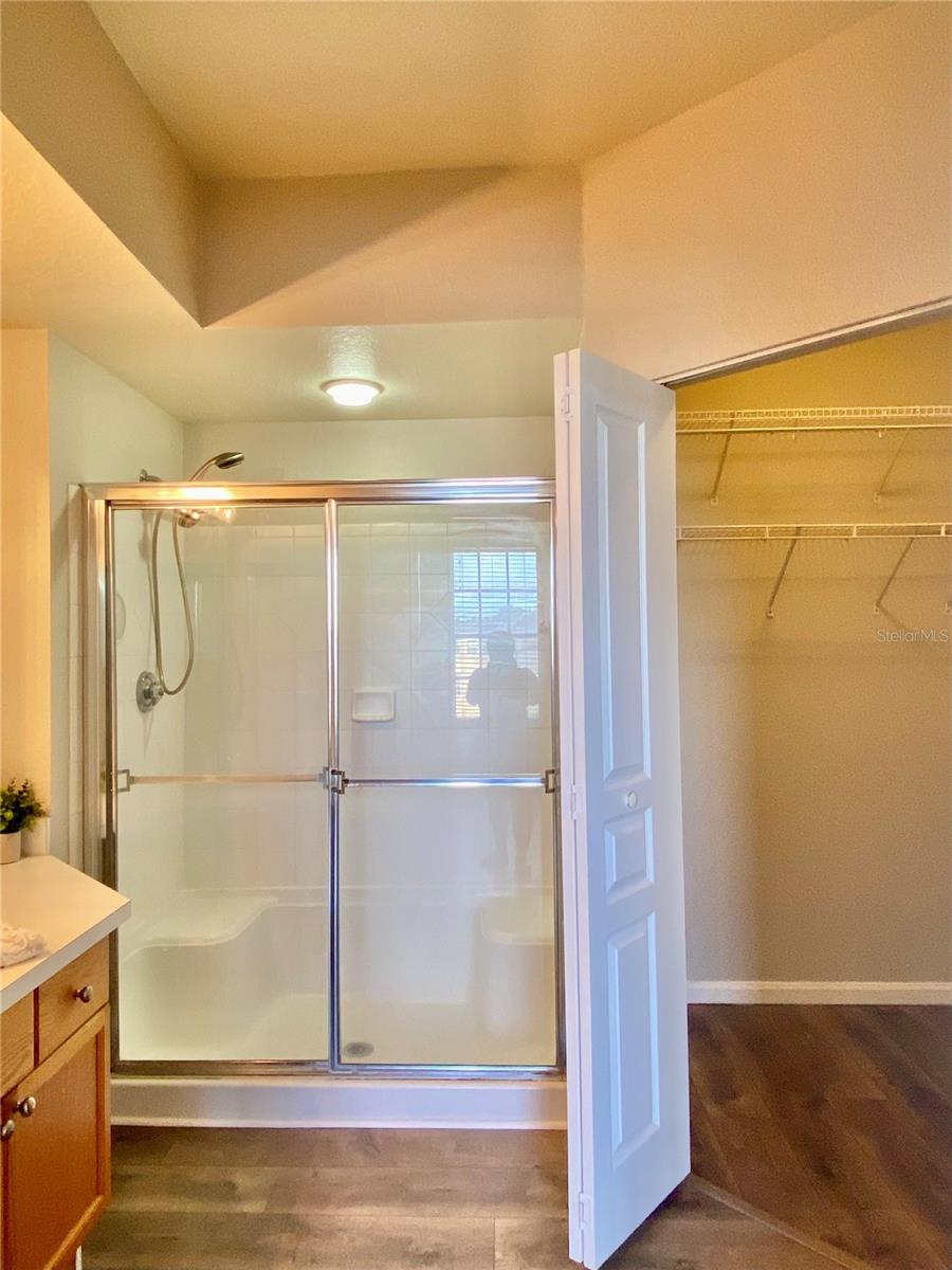 OXFORD PLACE AT TAMPA PALMS A - Residential