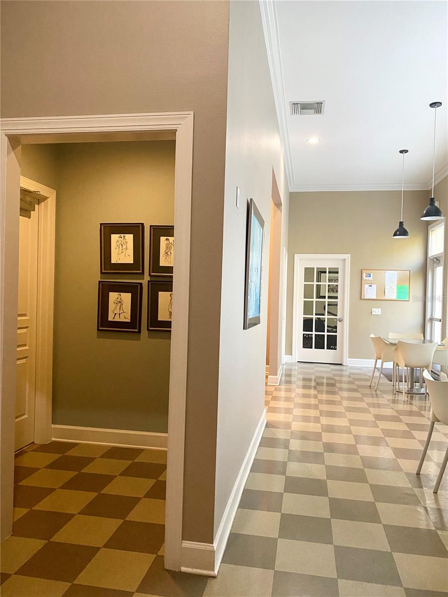 OXFORD PLACE AT TAMPA PALMS A - Residential