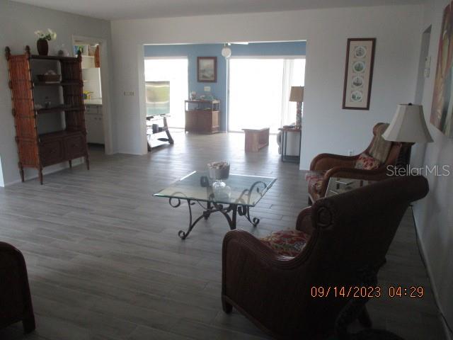 VENICE GARDENS - Residential