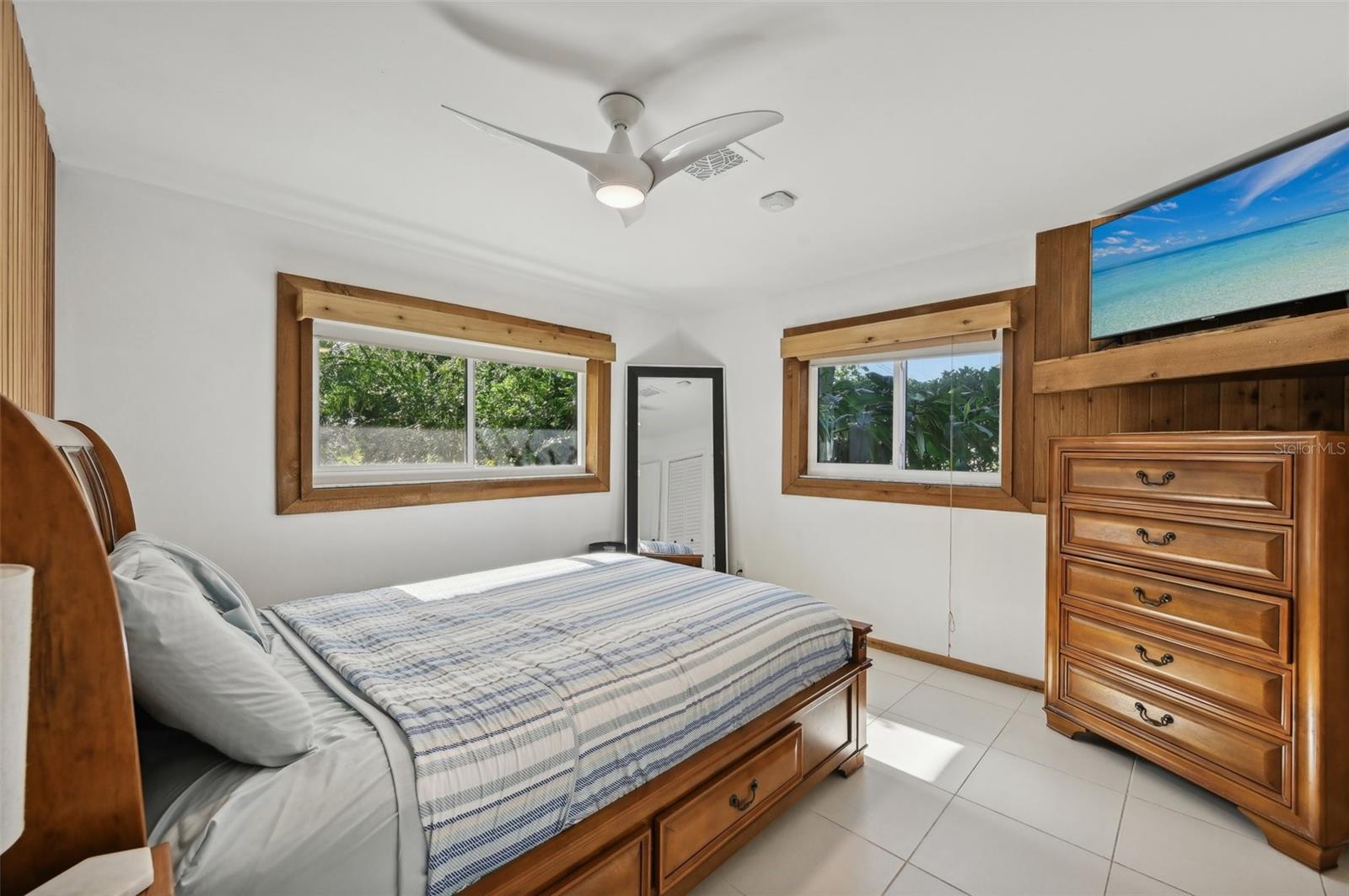 MAY TERRACE - Residential