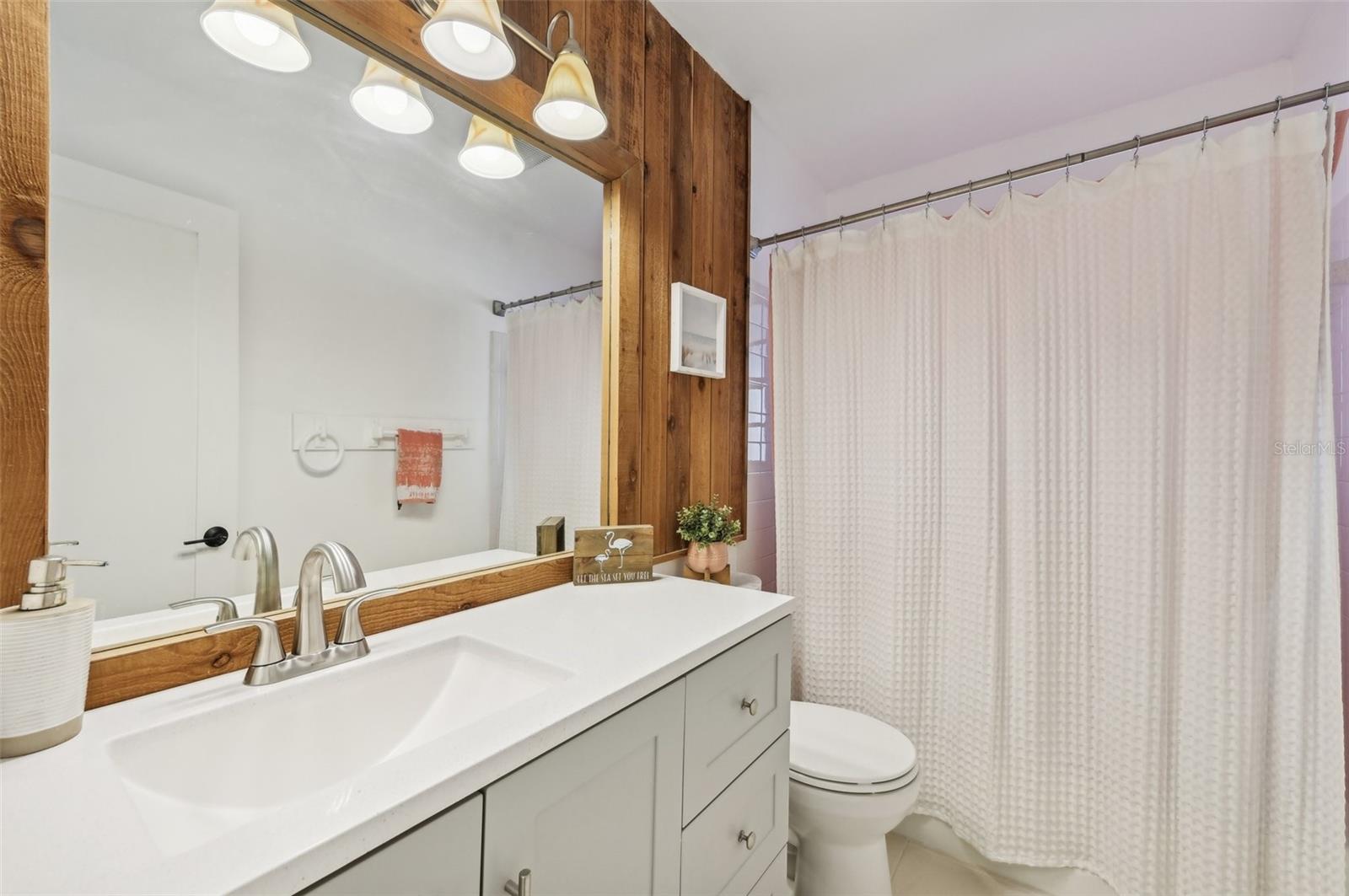 MAY TERRACE - Residential