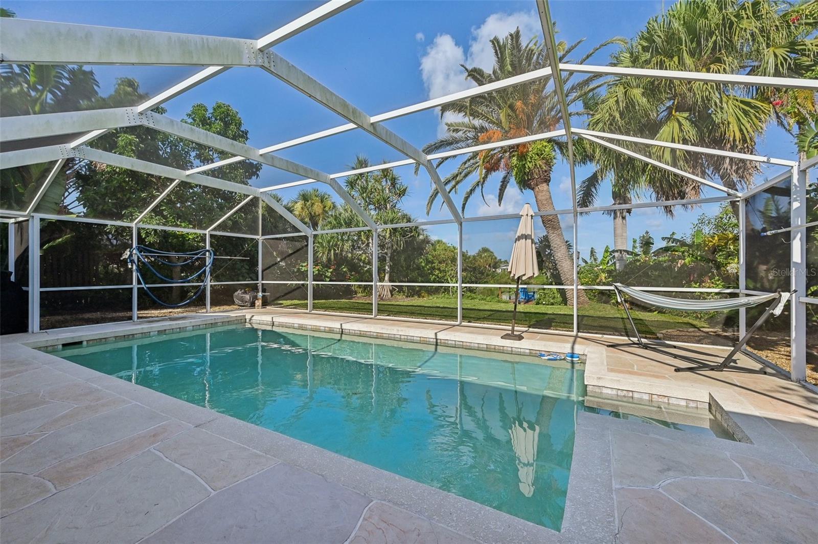 MAY TERRACE - Residential