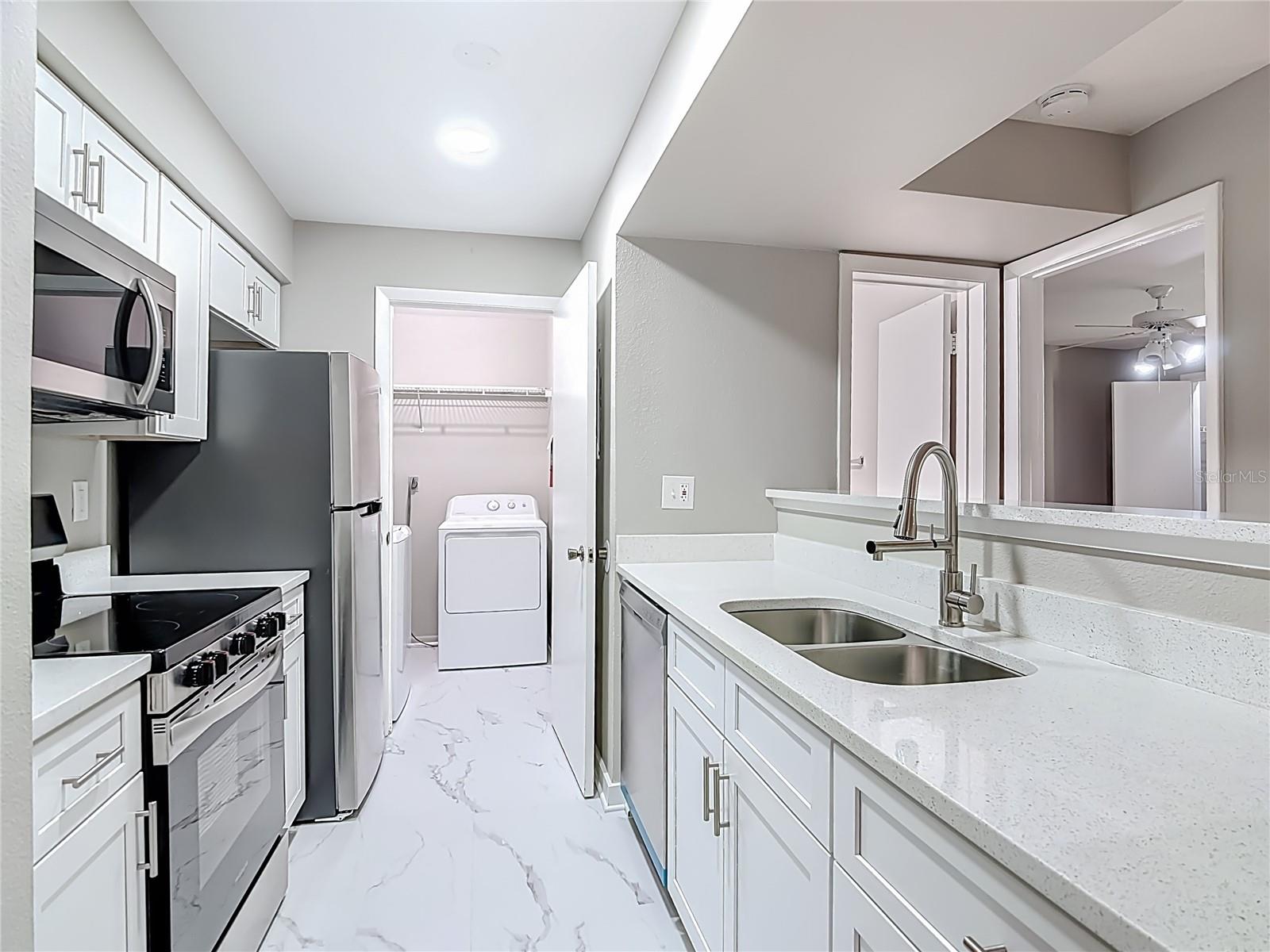 BLOSSOM PARK VILLAS CONDO - Residential