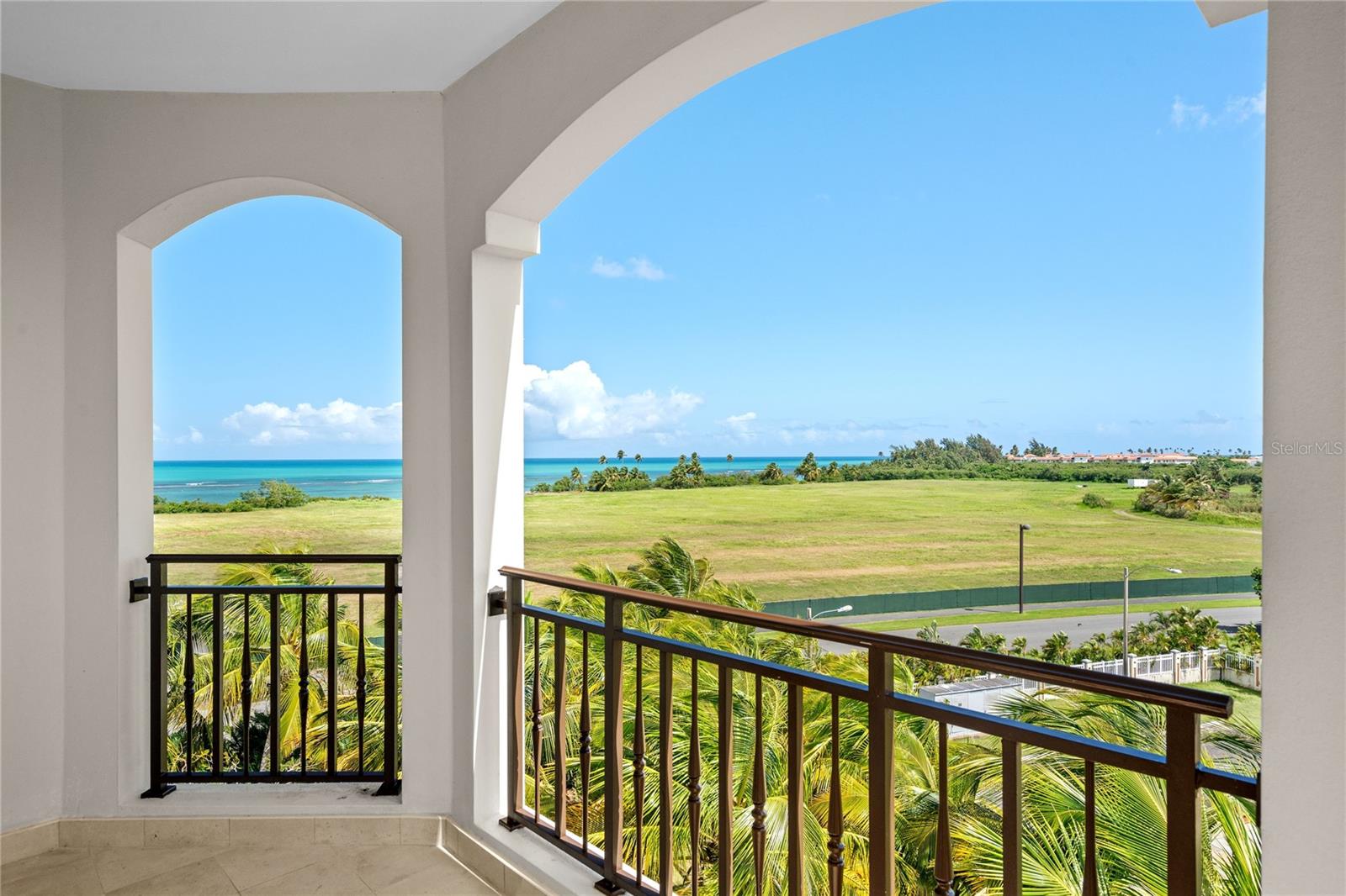 GRAND RESERVE COUNTRY CLUB RESIDENCES - Residential