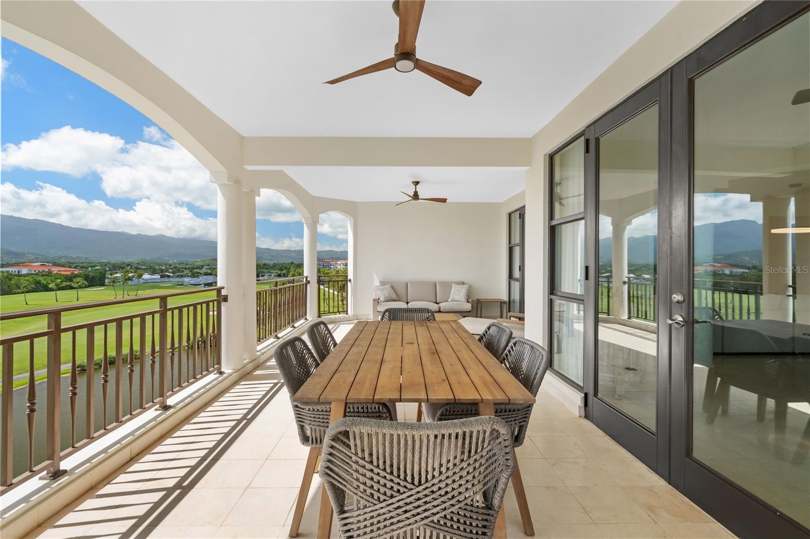 GRAND RESERVE COUNTRY CLUB RESIDENCES - Residential