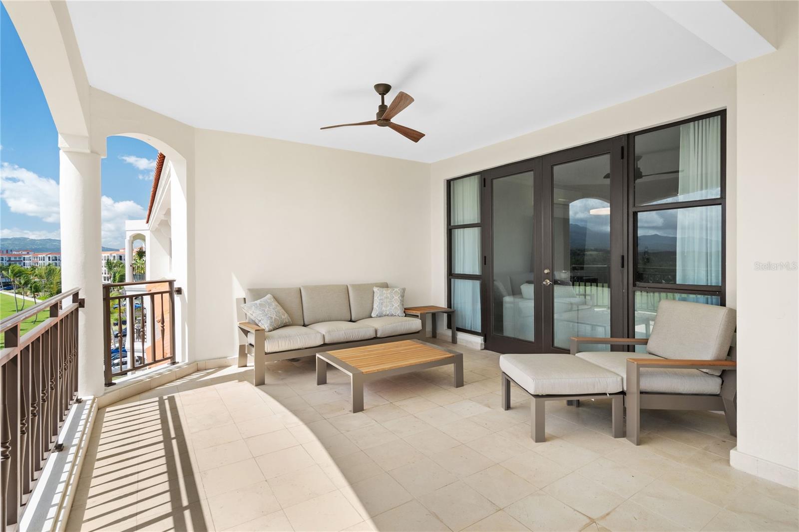 GRAND RESERVE COUNTRY CLUB RESIDENCES - Residential