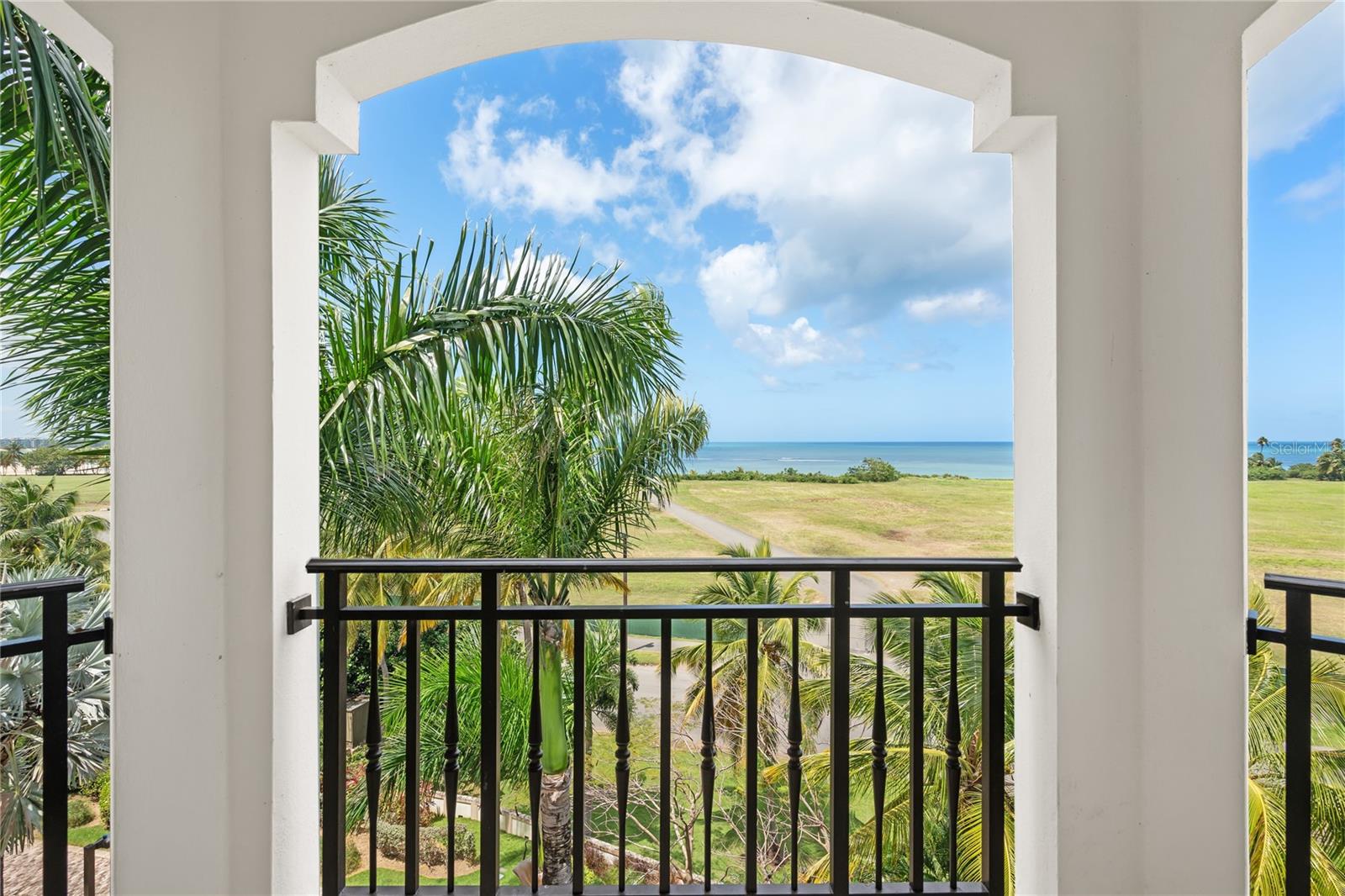 GRAND RESERVE COUNTRY CLUB RESIDENCES - Residential