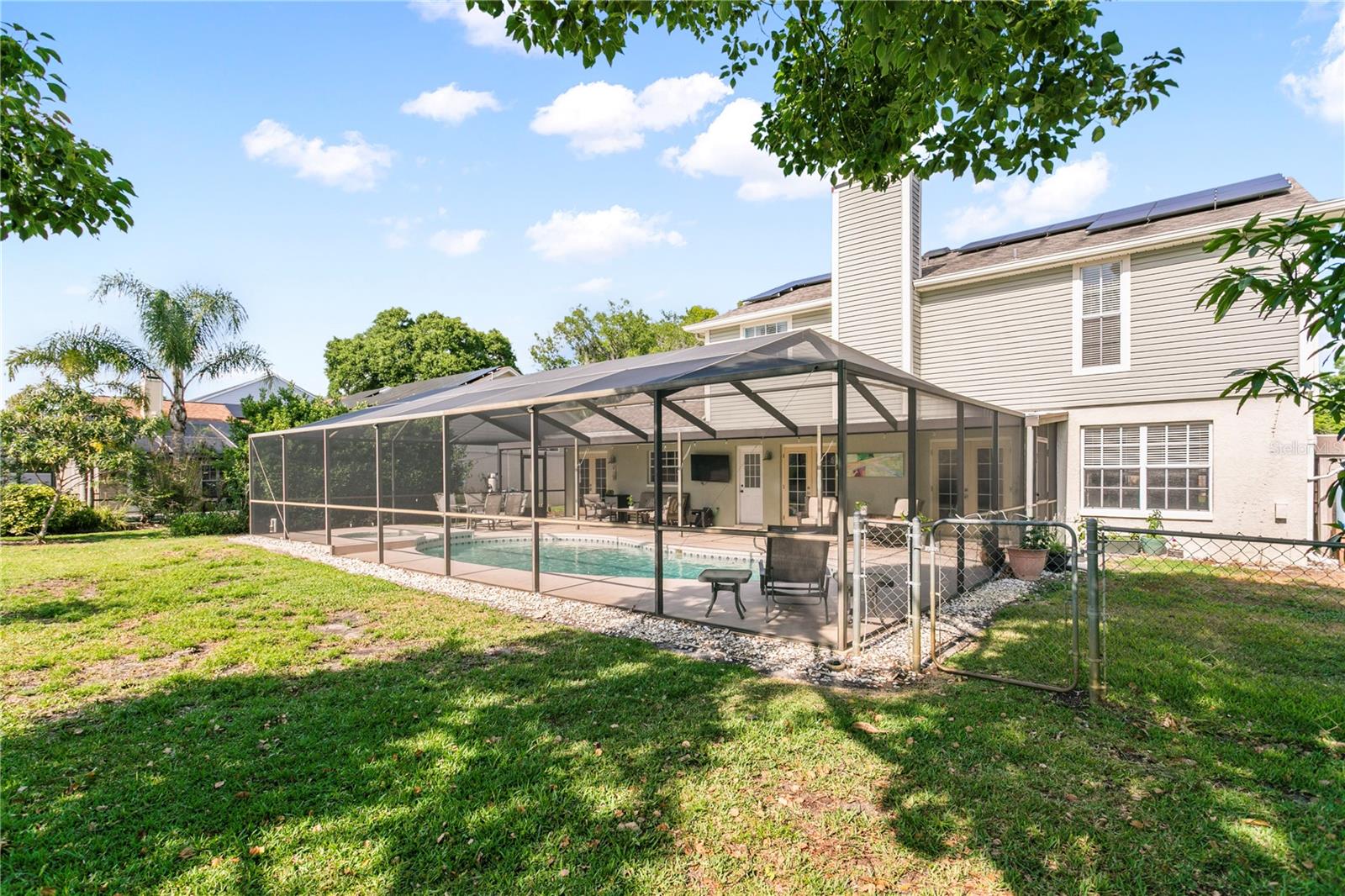FARMINGTON - Residential