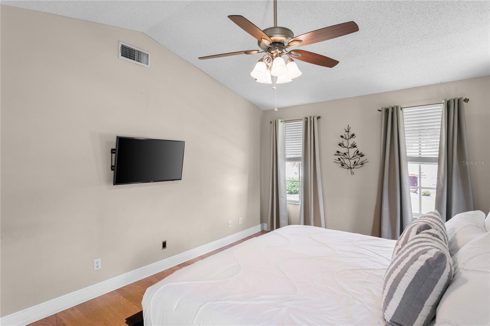 FARMINGTON - Residential