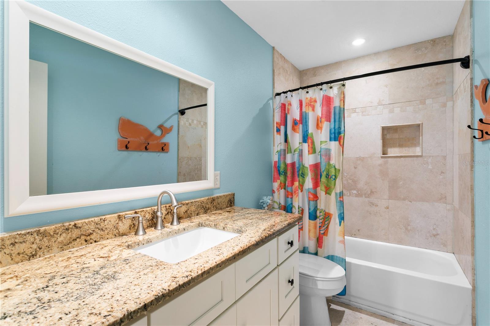 FARMINGTON - Residential