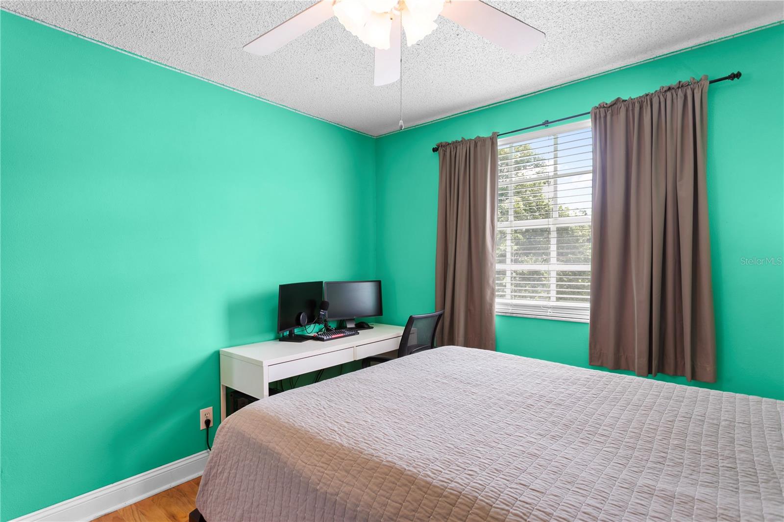 FARMINGTON - Residential