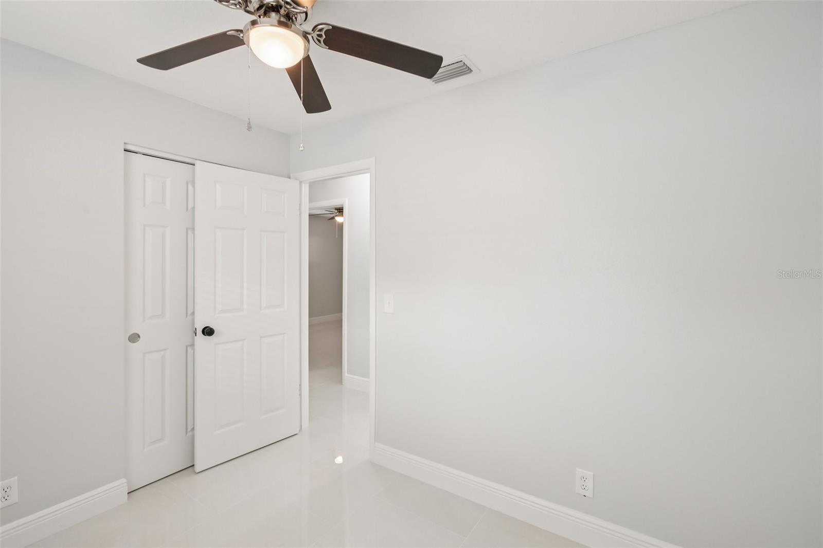 CLAIR MEL CITY UNIT 52 - Residential