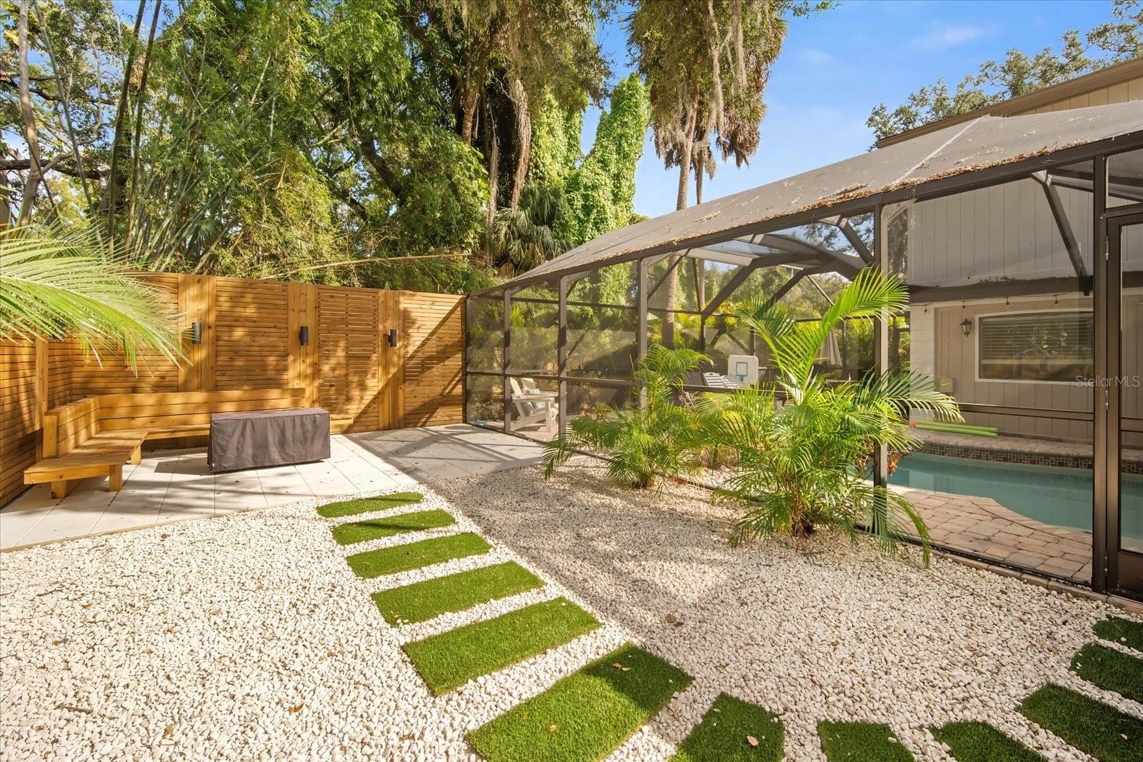 RIVERBEND MANOR - Residential