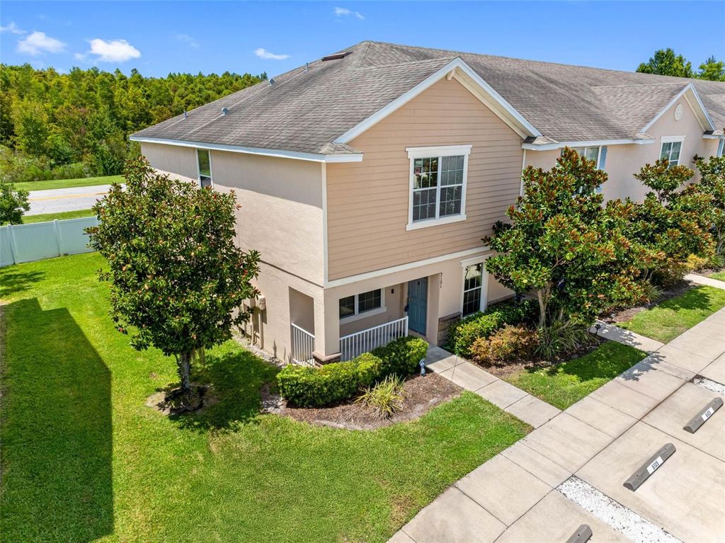 Photo of 5101 Chipotle Lane, Wesley Chapel, FL 33544 (MLS # TB8420065)