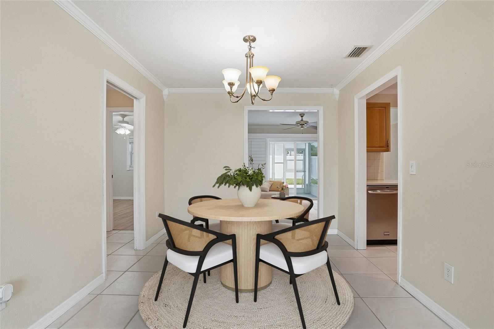 YACHT CLUB ESTATES - Residential
