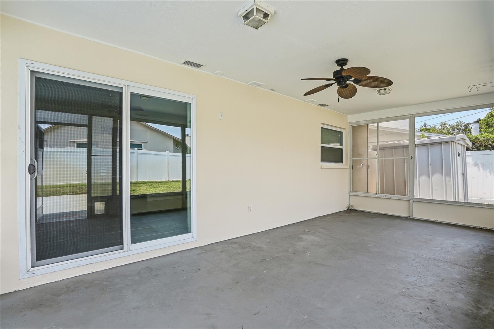 YACHT CLUB ESTATES - Residential