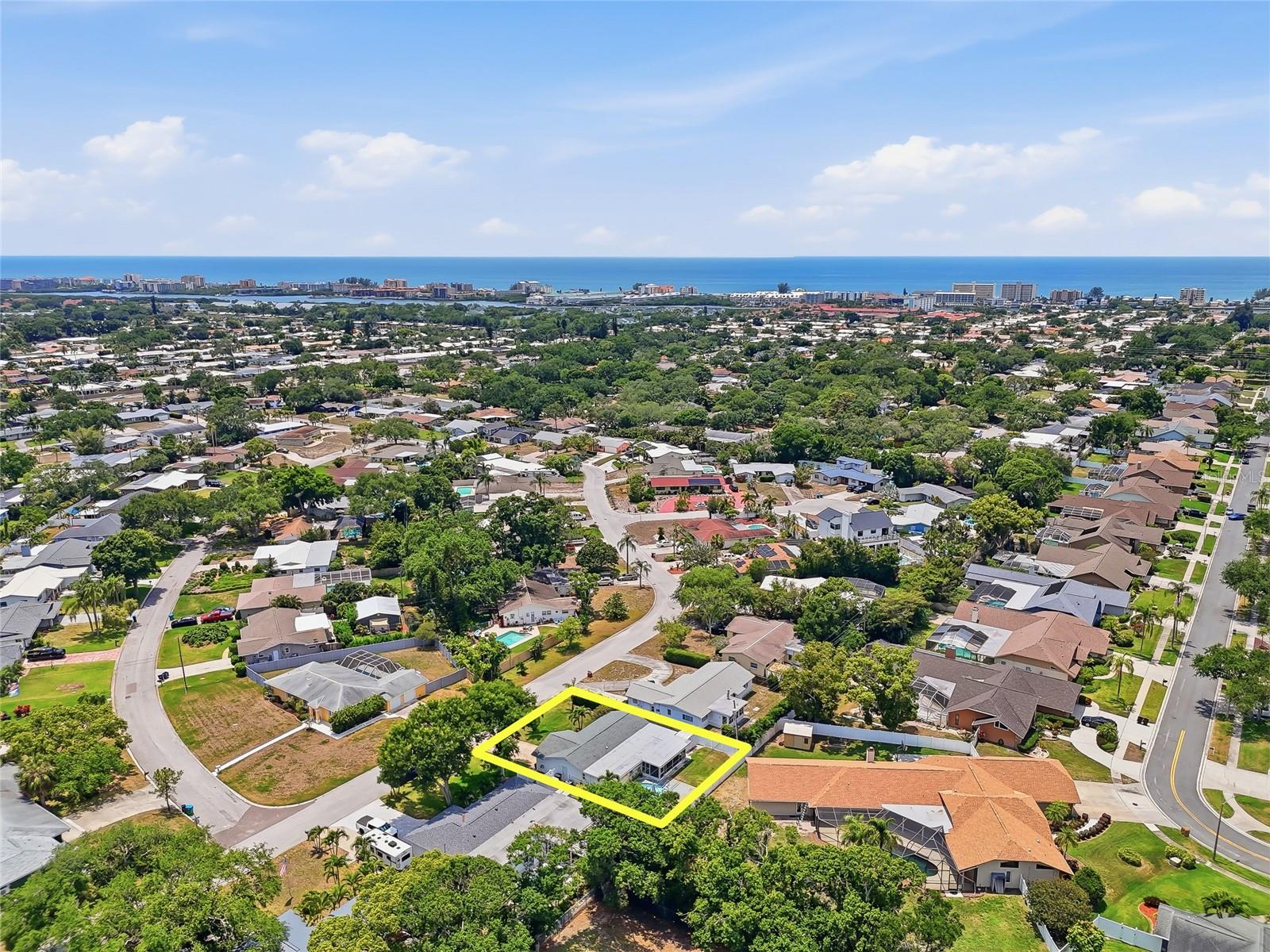 YACHT CLUB ESTATES - Residential
