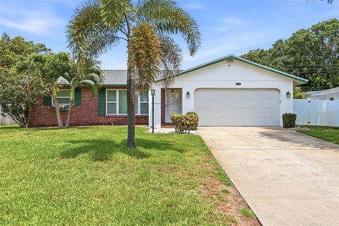 Photo of 14161 Hetrick Circle N, Largo, FL 33774 (MLS # TB8511957)