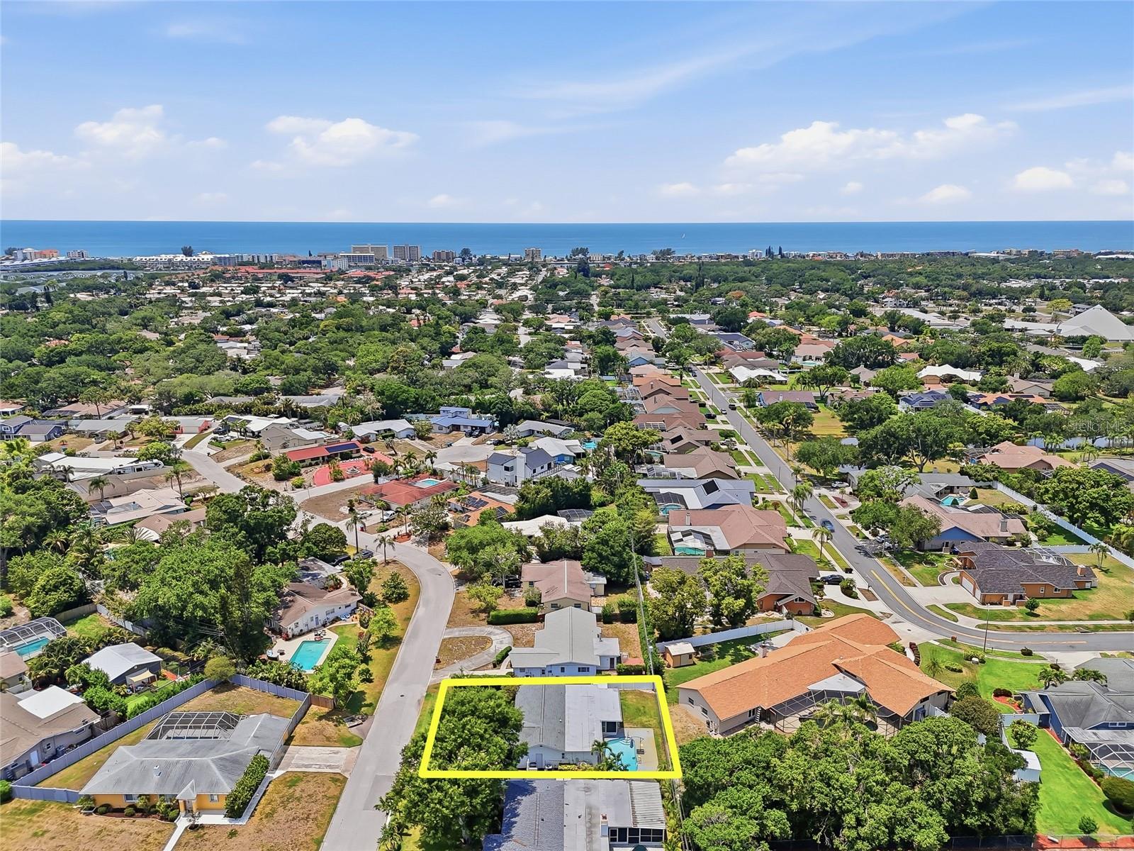 YACHT CLUB ESTATES - Residential
