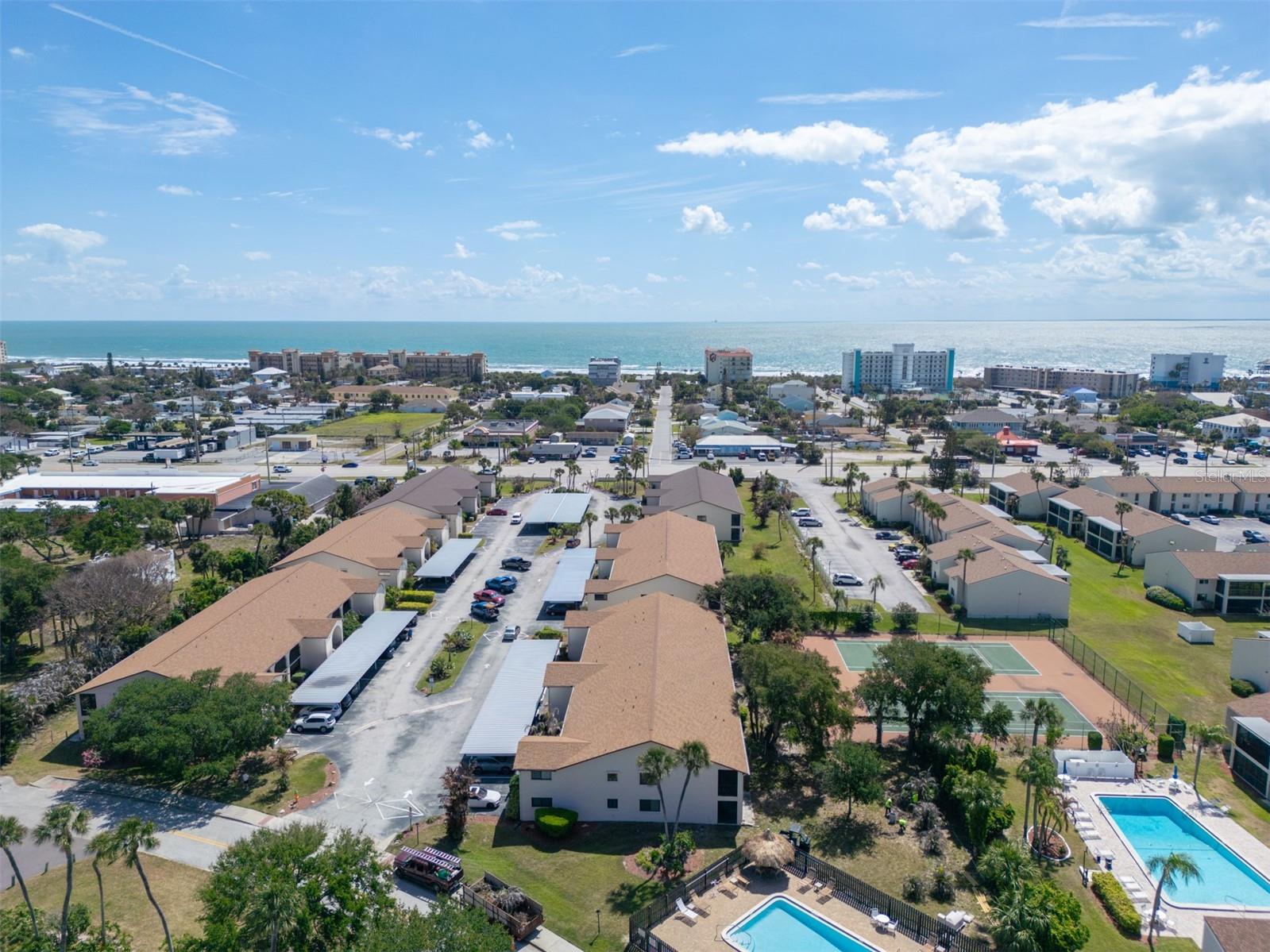 BANANA RIVER ESTATES - Residential