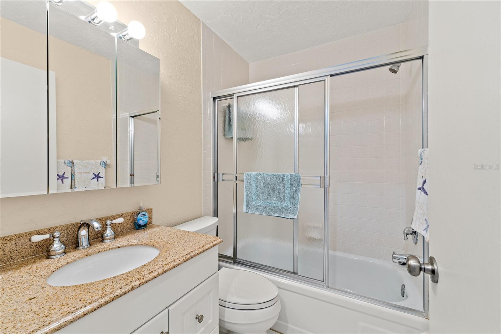 BANANA RIVER ESTATES - Residential
