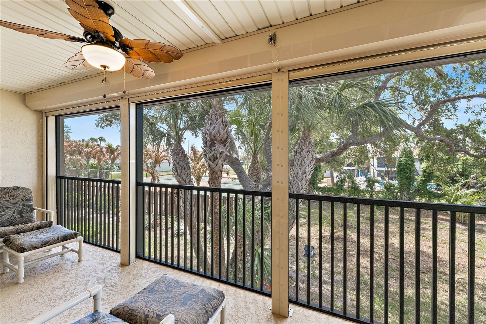 BANANA RIVER ESTATES - Residential