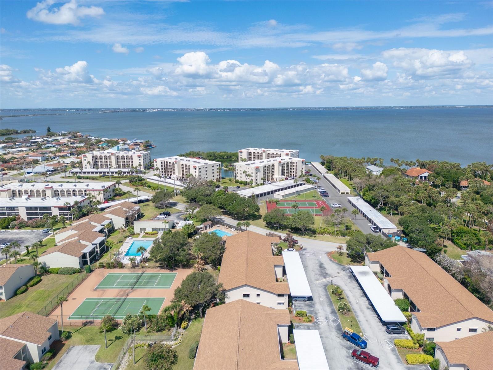 BANANA RIVER ESTATES - Residential