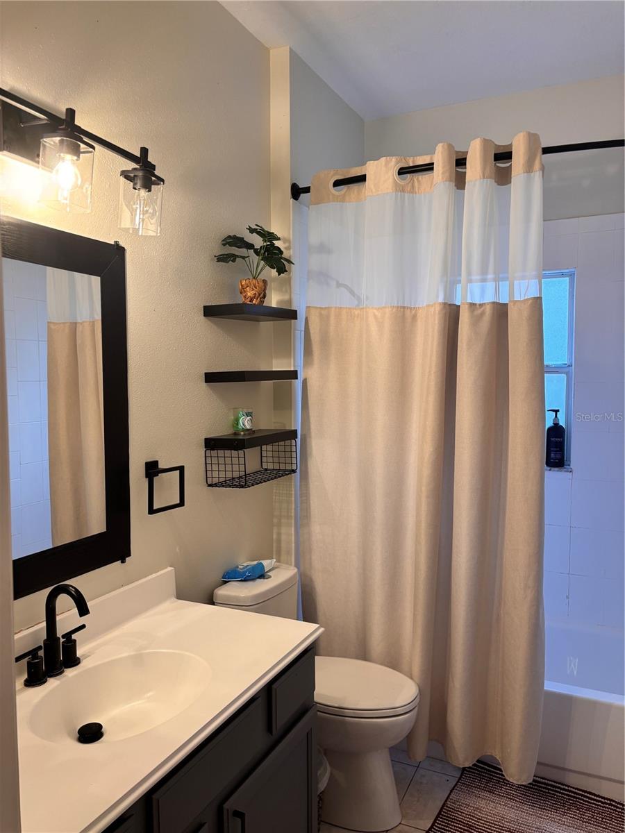 HUNTERS CREEK TR 335 PH 01 - Residential