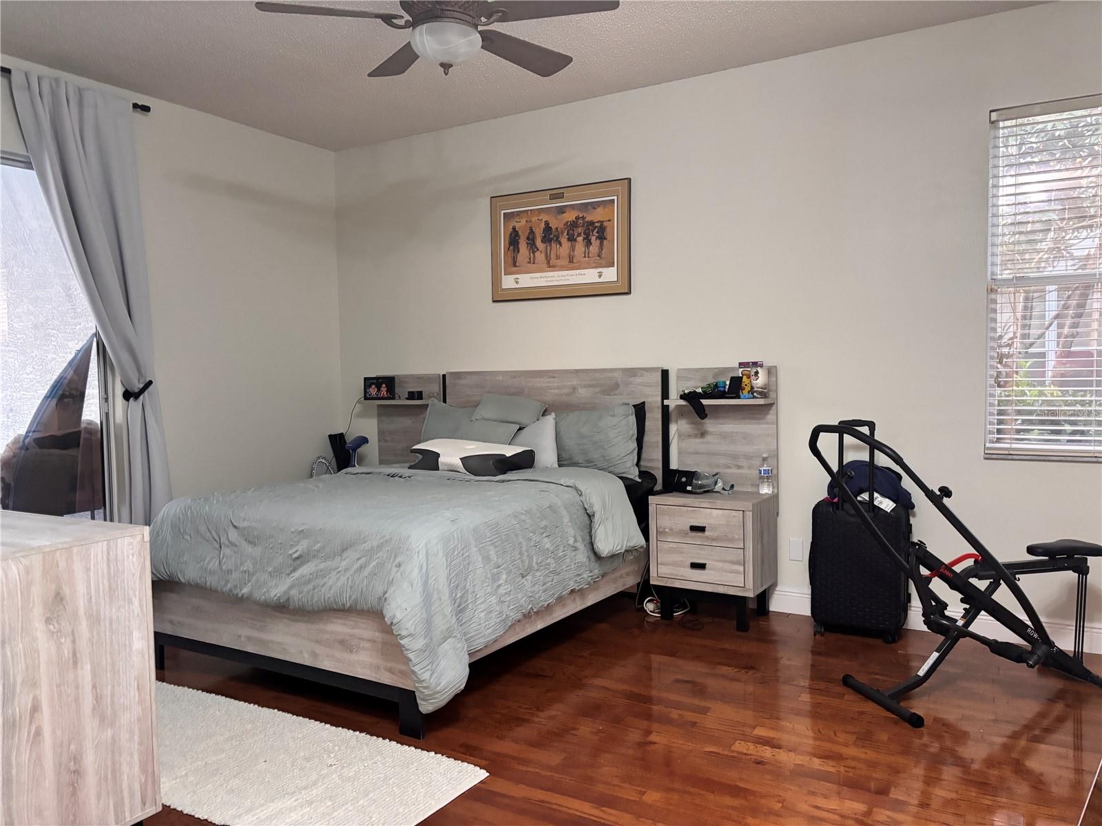 HUNTERS CREEK TR 335 PH 01 - Residential