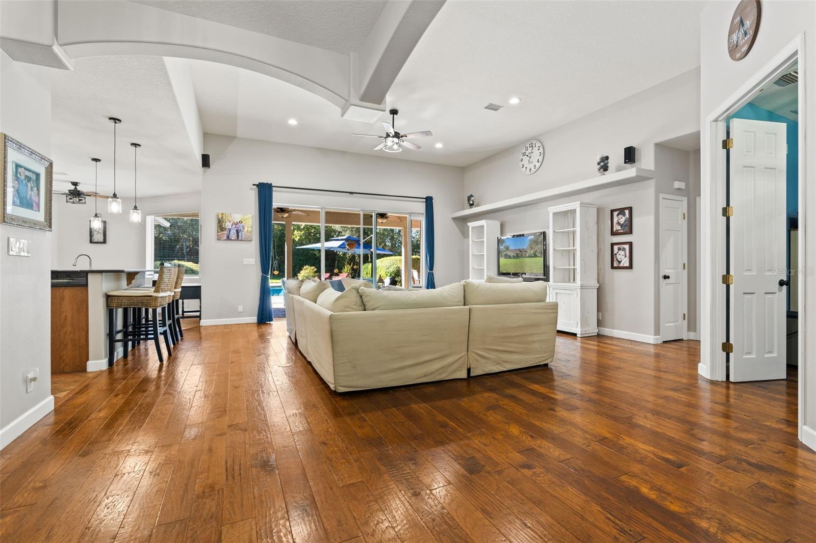 HERITAGE HILLS - Residential