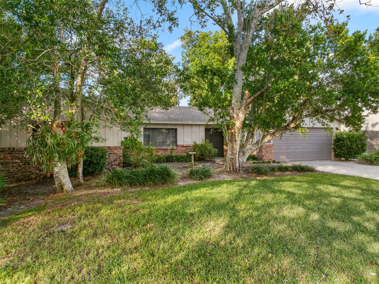 DELTONA LAKES UNIT 03 - Residential