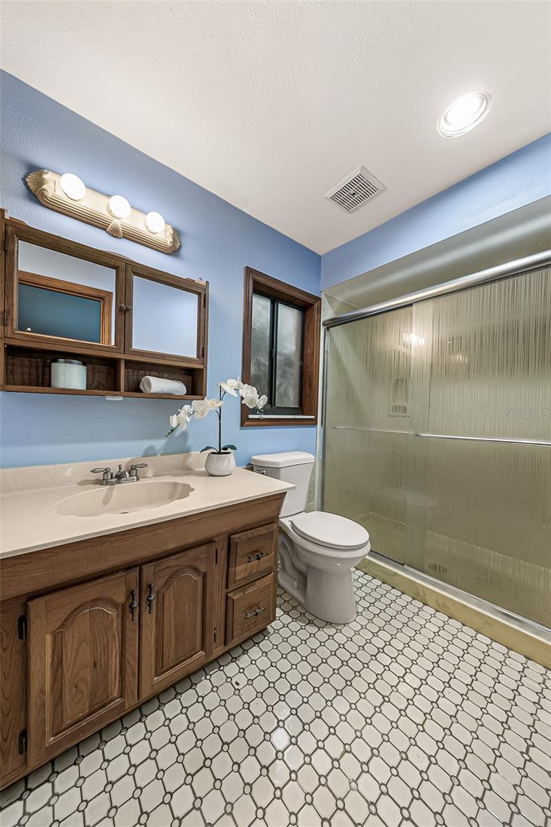 DELTONA LAKES UNIT 03 - Residential