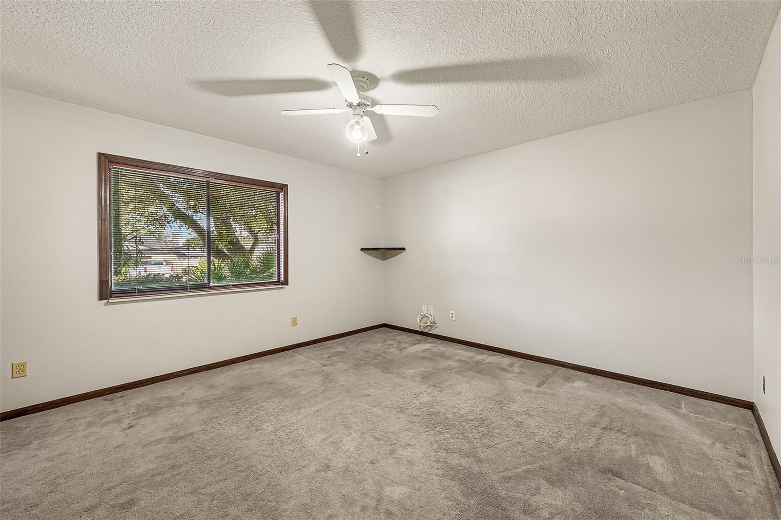 DELTONA LAKES UNIT 03 - Residential