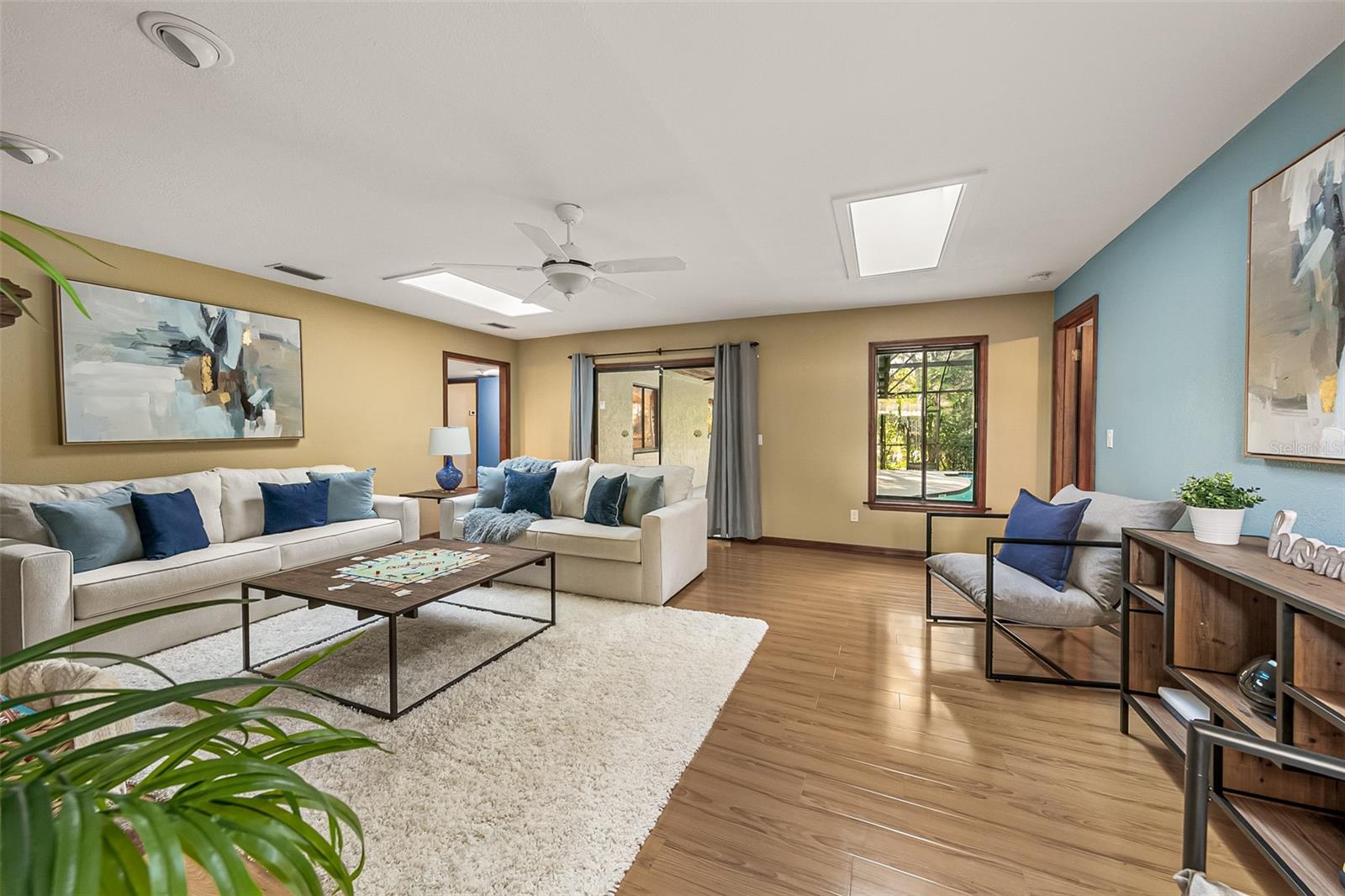 DELTONA LAKES UNIT 03 - Residential