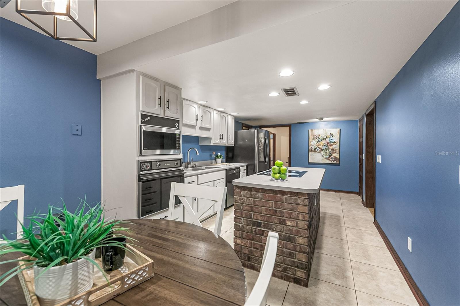 DELTONA LAKES UNIT 03 - Residential