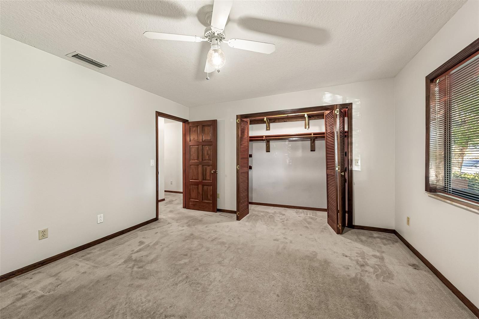 DELTONA LAKES UNIT 03 - Residential