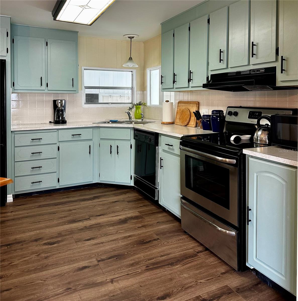 FAIRWAY VILLAGE MOBILE HOME PARK UNREC - Residential