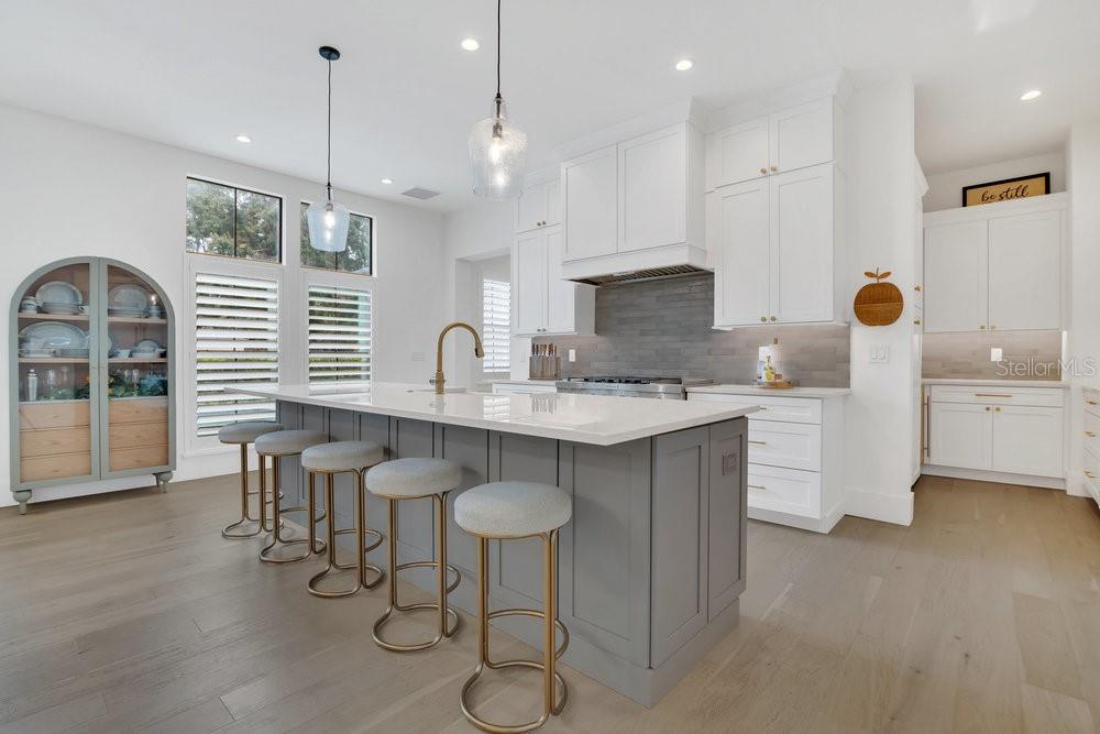 OAKLAND HILLS - Residential