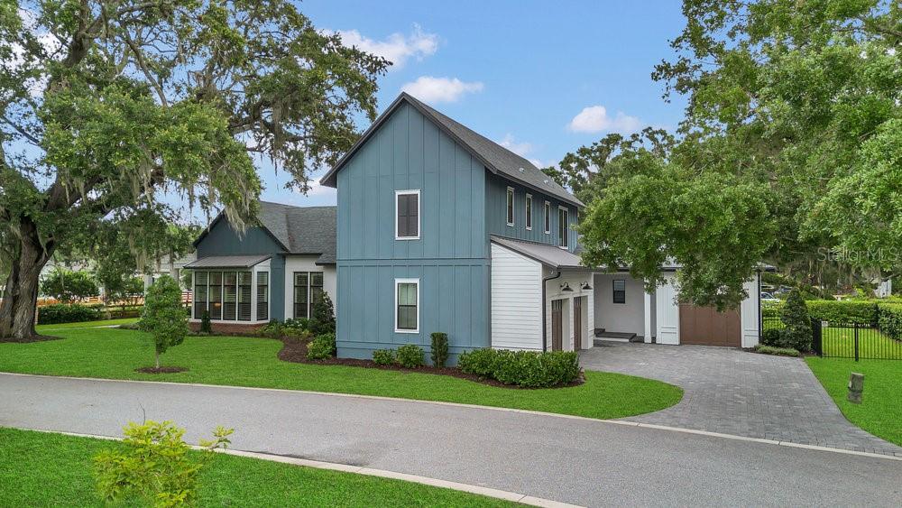 OAKLAND HILLS - Residential