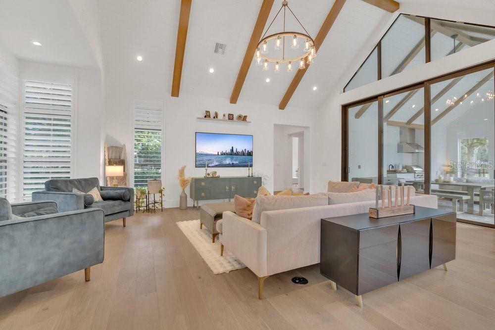 OAKLAND HILLS - Residential