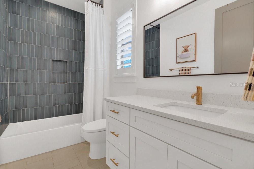 OAKLAND HILLS - Residential