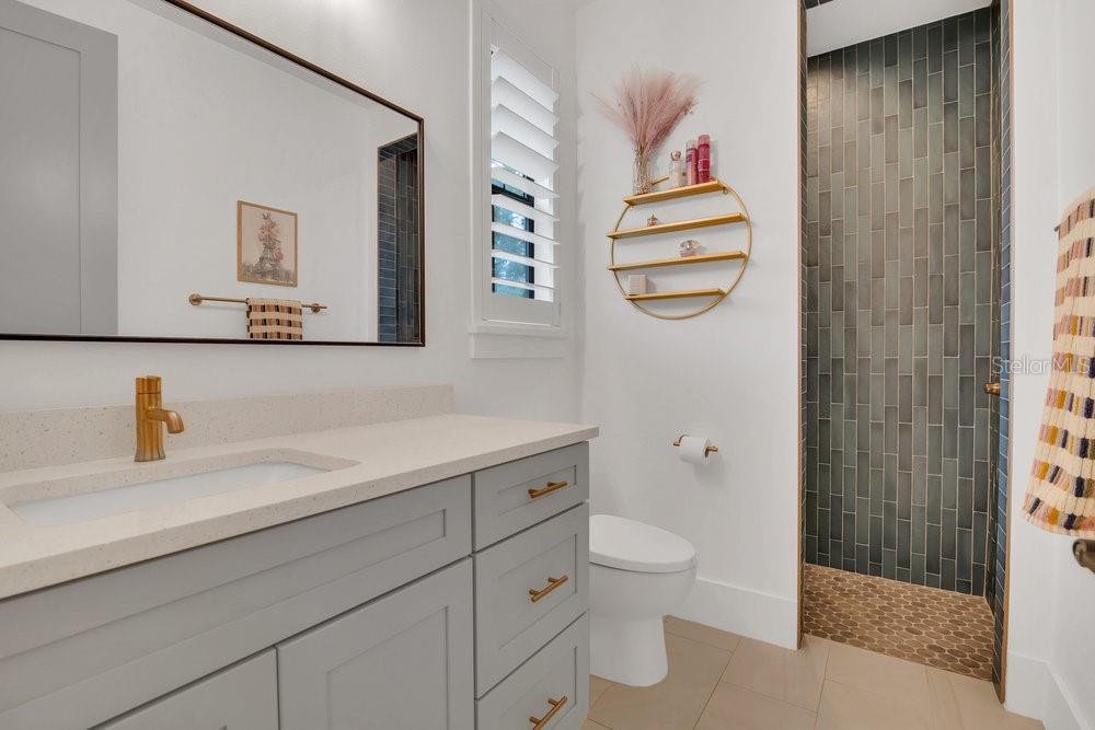 OAKLAND HILLS - Residential