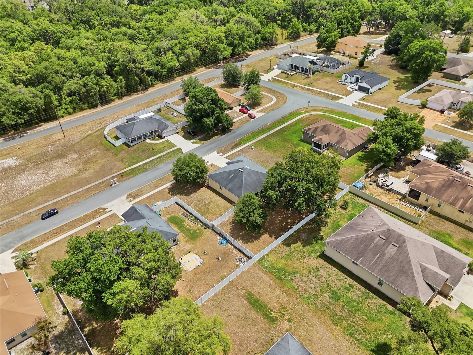 LADY LAKE STONEWOOD MANOR - Residential