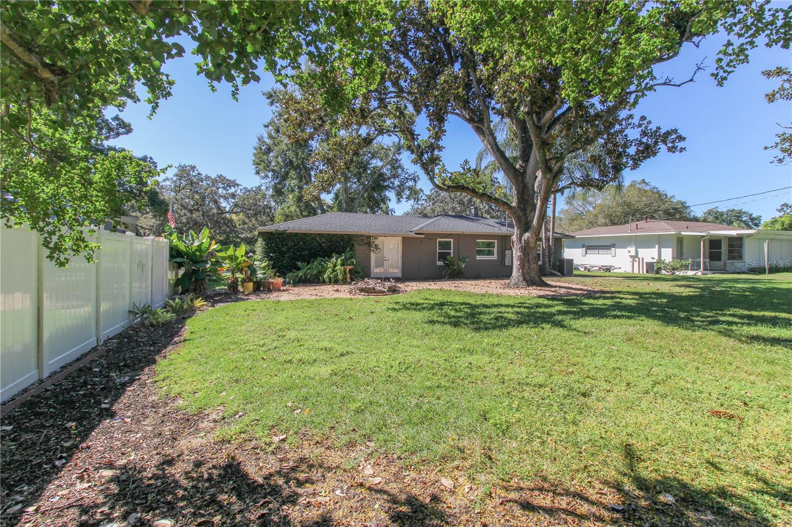 SYLVAN SHORES - Residential Lease