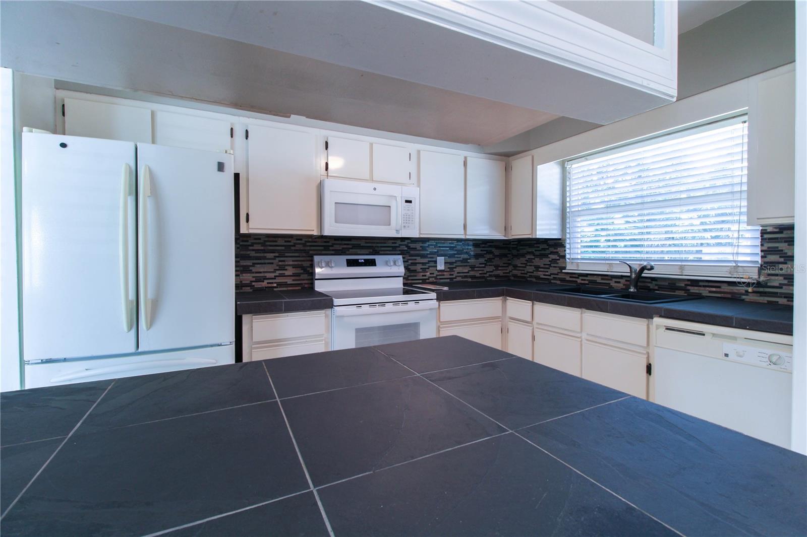 SYLVAN SHORES - Residential Lease