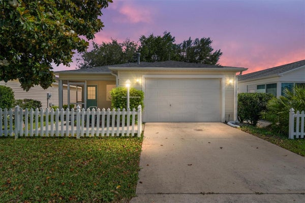 8221 SE 169TH PALOWNIA LOOP, THE VILLAGES, FL 32162 - Image 71d2d36ef141a75dc0ee9ef2a4d39d14/3669582129
