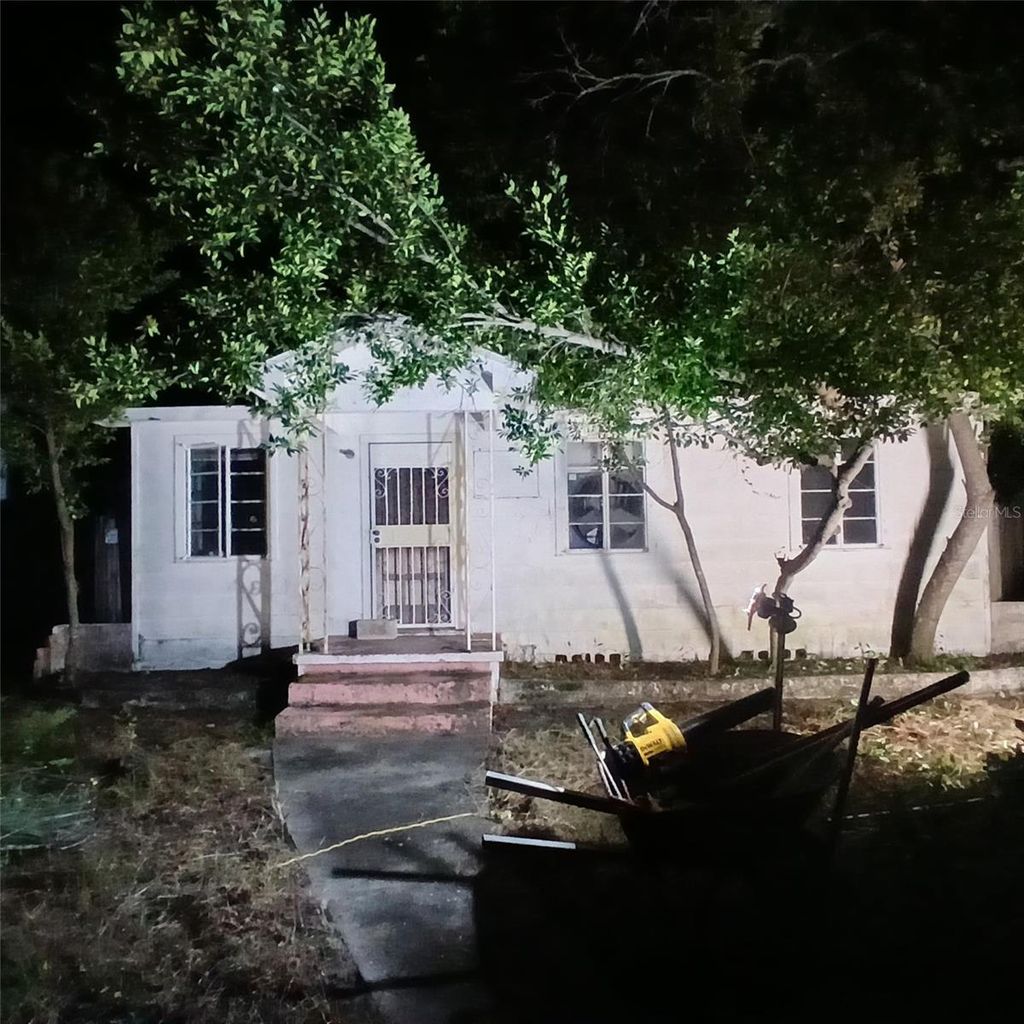 Photo of 4922 10th Avenue S, Gulfport, FL 33707 (MLS # TB8471645)